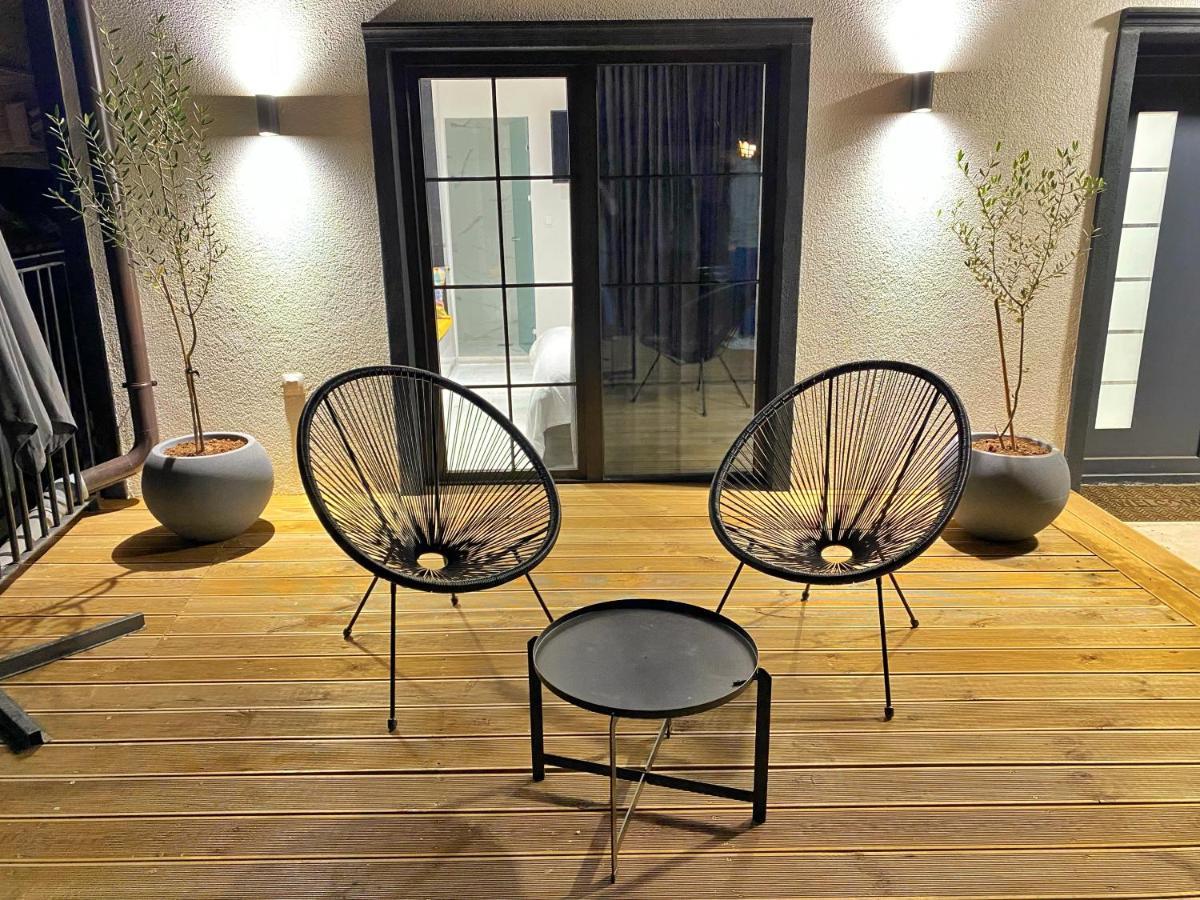 Wild Pear Old Town Boutique Accommodation Охрид Экстерьер фото